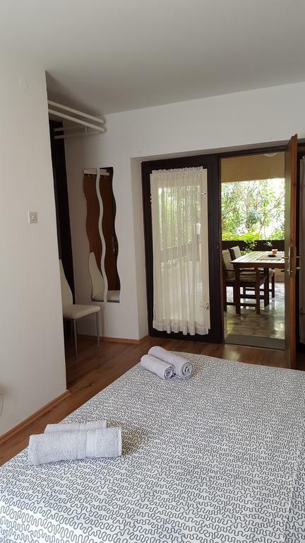 Guest House Jole Rovinj Exterior photo