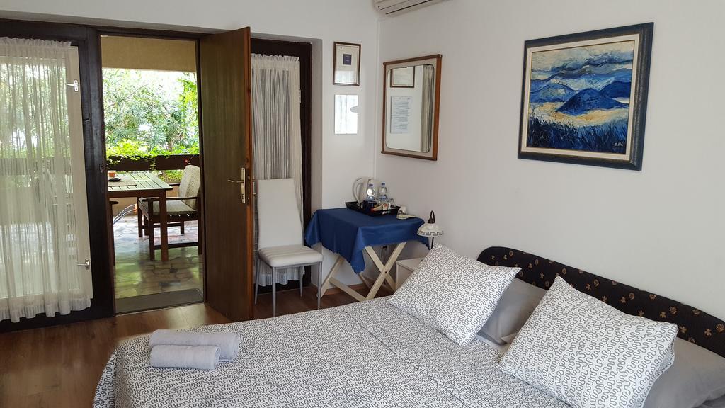 Guest House Jole Rovinj Exterior photo